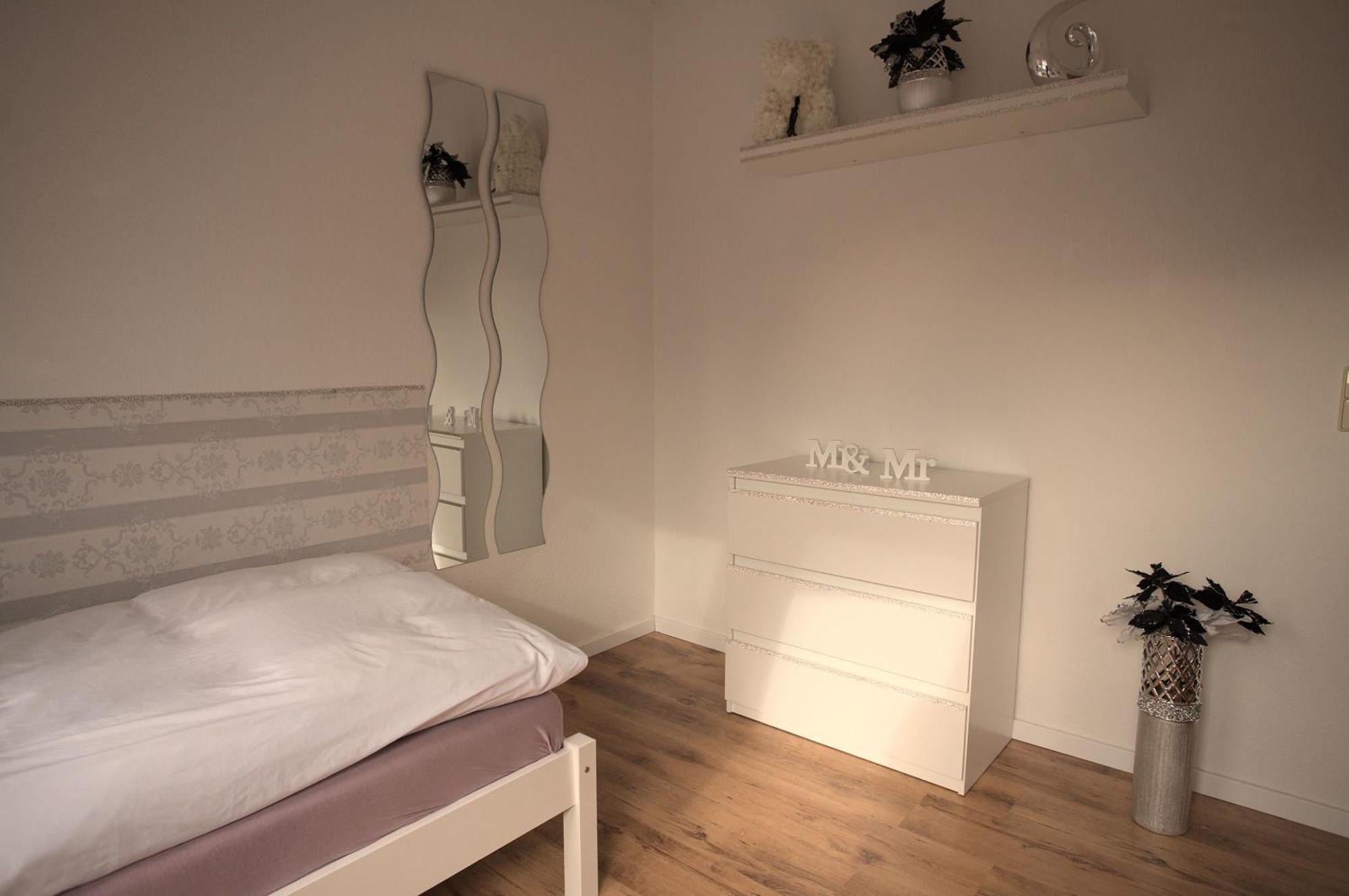 Zum Kaeutzchen 120Qm Ferienhaus 8 Personen 4 Schlafzimmer Nossentiner Huette Exteriér fotografie